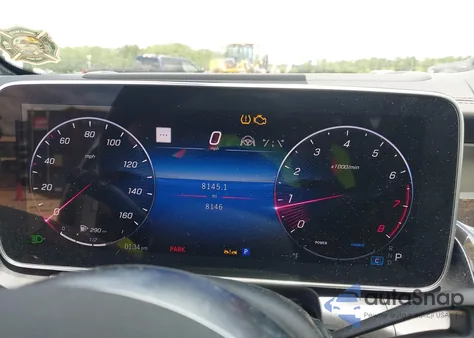 2024 Mercedes-Benz Glc 300 4Matic Suv from USA, damaged, VIN W1NKM4HBXRF217908